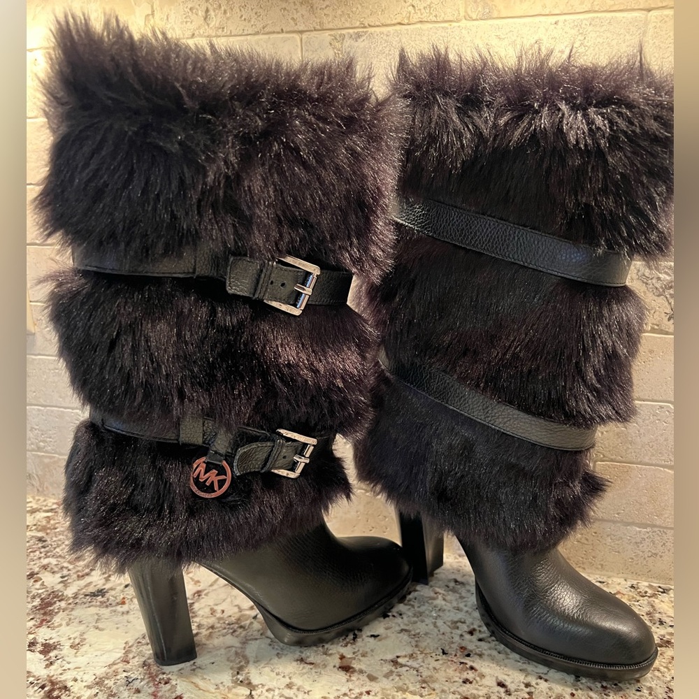 MICHAEL KORS Genuine Leather Fur Boots in Black